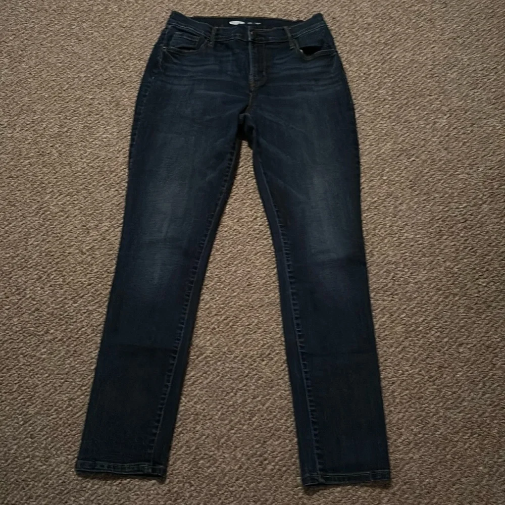 Old Navy Profile Curvey Straight Jeans Size 4 - Picture 1 of 5